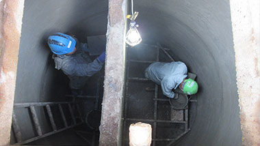 コンクリート製浄化槽　浄化槽漏水時の修繕工事